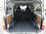 ＦＬＥＸグループは「すべての人に愛車を」をコンセプトに車種別に全国展開中！愛車と一緒に、ライフスタイルを充実させてもらいたいという思いで、ランクル仙台泉店では皆様のご要望になんでもお応えします♪