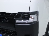 トヨタ ハイエースバン(3枚目)