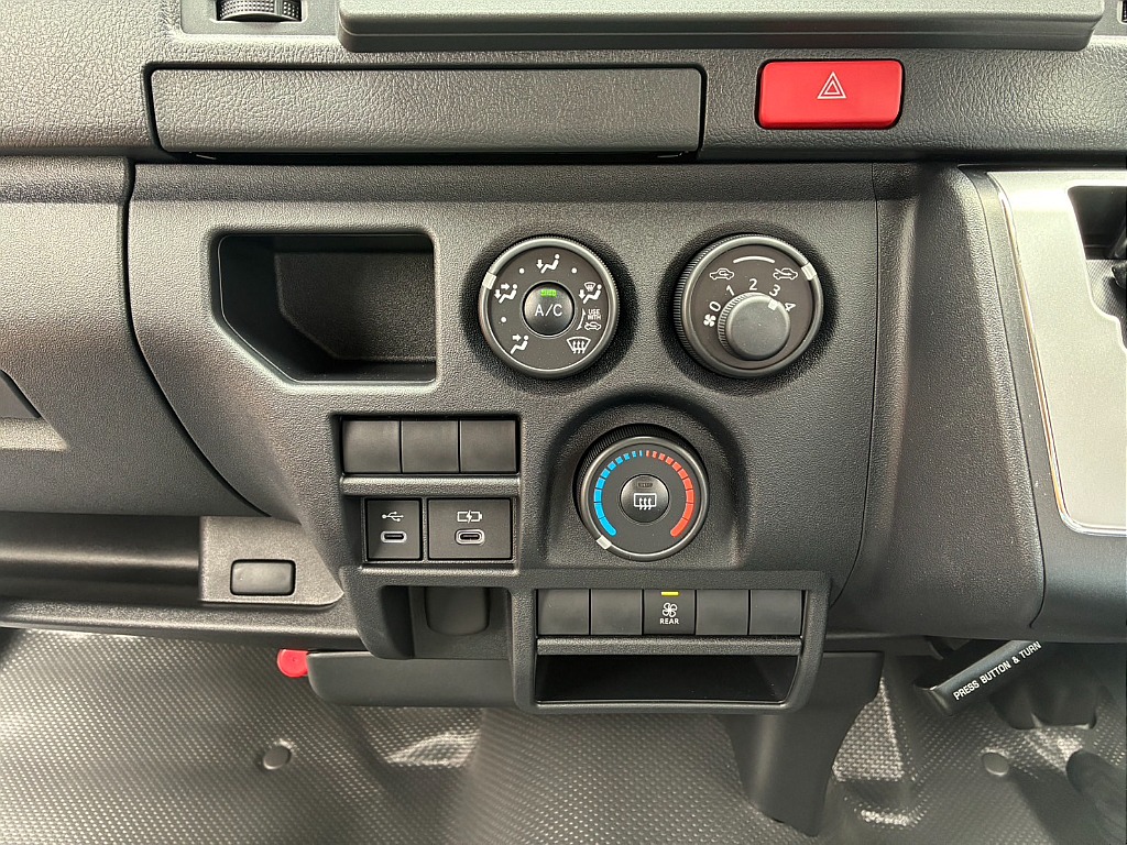 各種スイッチとなります！