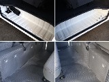 汚れても気にならないDXならではのシンプルな内装です！