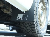 GRマッドフラップも装備されております！