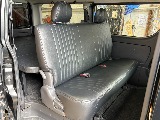 クラシックレザーブラックのシートカバーを装着！
