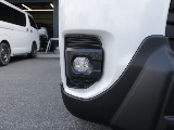 新車ダークプライムⅡ２８００ディーゼル４ＷＤブラックエディション入庫！オリジナル１６インチアルミ装備！新品オリジナルパーツ多数装備済み！！