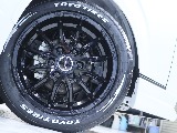 FLEXオリジナルDelf06　18インチアルミホイールTOYO　H30が装備されております♪