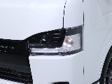 トヨタ ハイエースバン(4枚目)