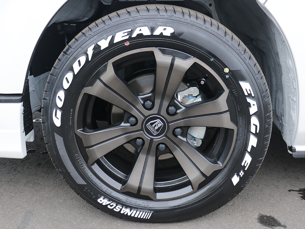 トヨタ ハイエースバン(29枚目)