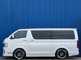 トヨタ ハイエースバン(5枚目)