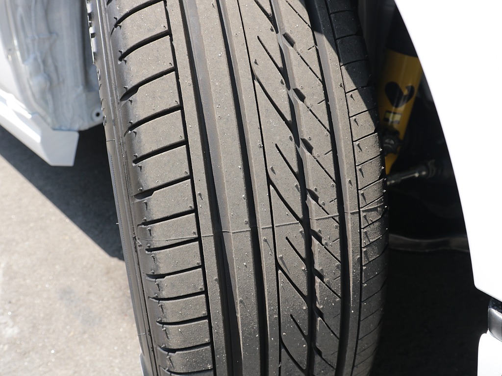 トヨタ ハイエースバン(32枚目)