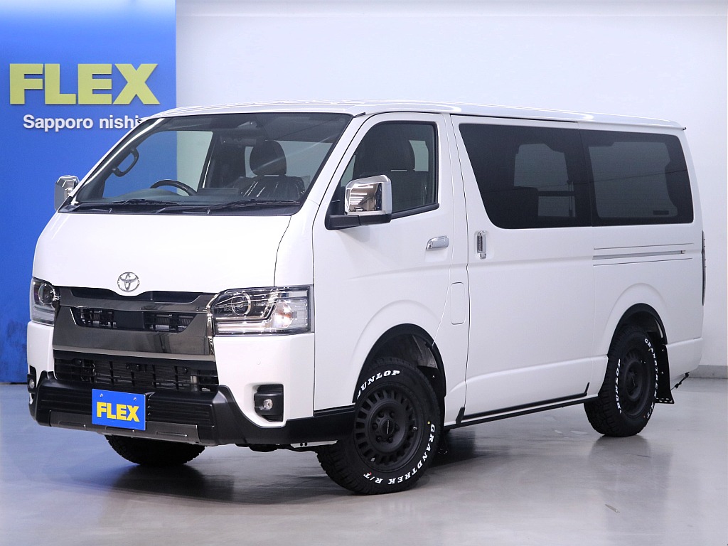 トヨタ&nbsp;ハイエースバン&nbsp;5D2.8DTスーパーGLダークプライムⅡL 4WD&nbsp;ライトカスタムパッケージ♪&nbsp;北海道