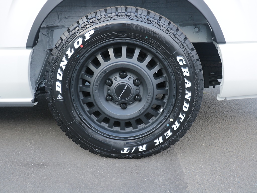トヨタ ハイエースバン(28枚目)