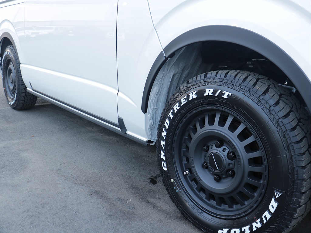 トヨタ ハイエースバン(33枚目)