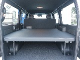 人気なタイプⅡベットキット装着してます！ 車中泊やアウトドア、どんな場面でも活躍します！