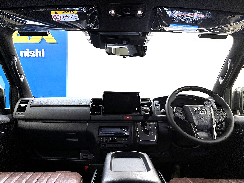 トヨタ&nbsp;ハイエースバン&nbsp;5D2.8DTスーパーGLダークプライムⅡL 4WD&nbsp;パーキングサポート&nbsp;北海道の詳細画像&nbsp;その3
