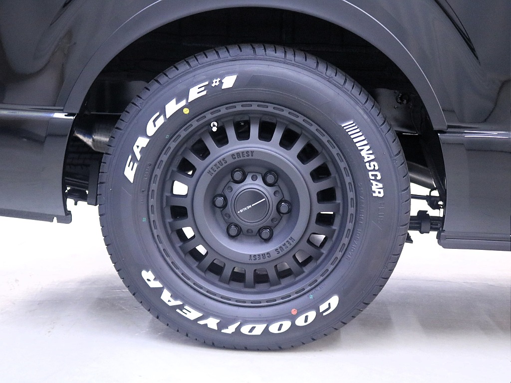 FLEX NC-1 16インチアルミホイール グッドイヤー ナスカータイヤ