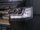 Bi-Beam LEDヘッドランプ