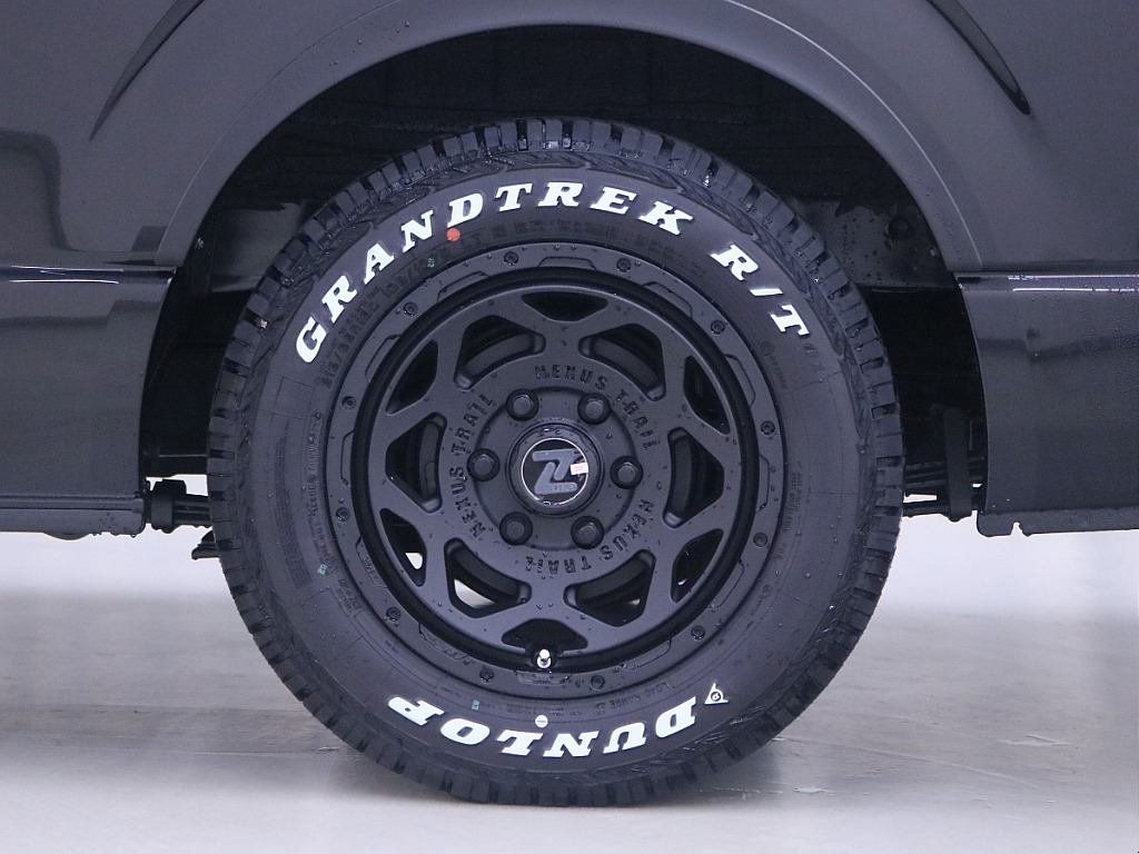 FLEX　ネクサスクレスト　アルミホイール16in×ダンロップグラントレックタイヤ