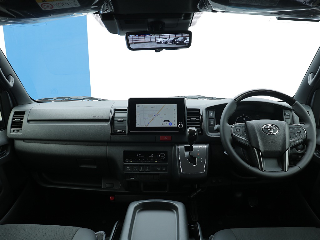 運転席回りもダークプライムⅡ専用仕様です！ 高級感もありカッコ良い♪