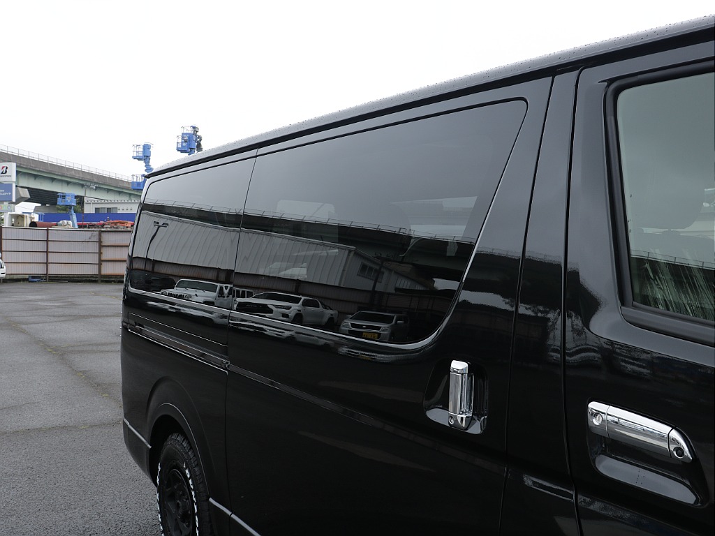 トヨタ ハイエースバン(24枚目)
