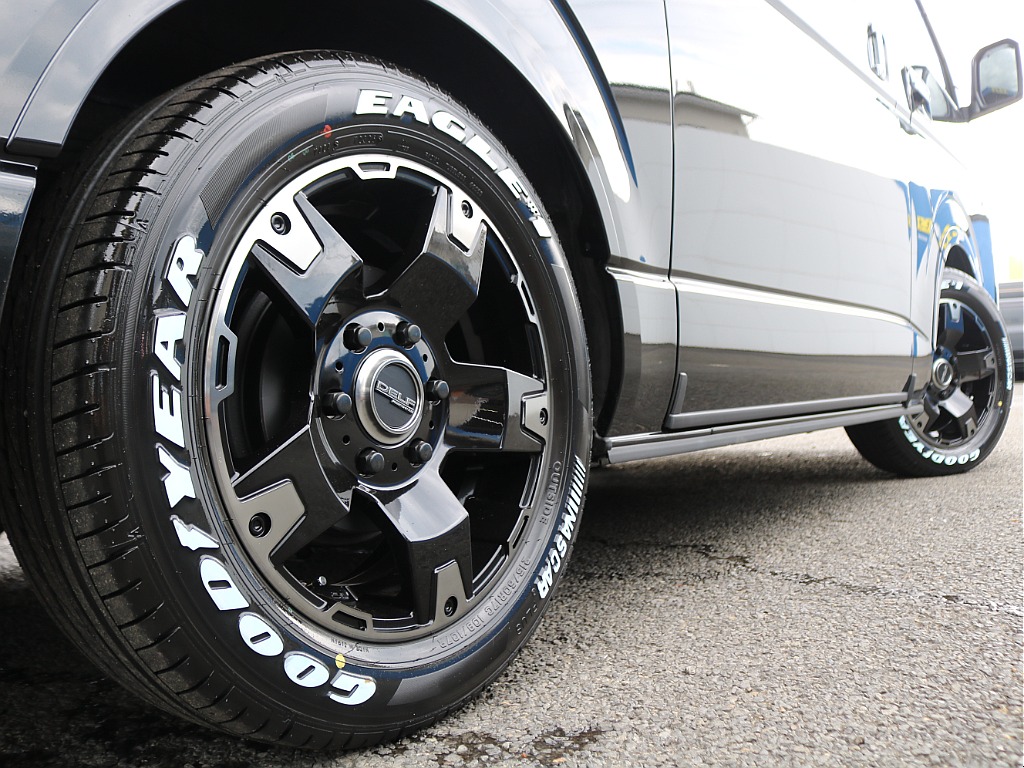 自社認証整備工場完備ですので納車後のカスタム、車検、修理、日々のメンテナンス、など全力でサポートいたします！なんでもお気軽にご相談ください！他店で購入した、お持ち込み車両でも大歓迎ですよ♪