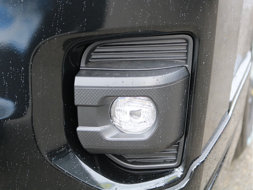 ＦＬＥＸグループは「すべての人に愛車を」をコンセプトに車種別に全国展開中！愛車と一緒に、ライフスタイルを充実させてもらいたいという思いで、ランクル仙台泉店では皆様のご要望になんでもお応えします♪