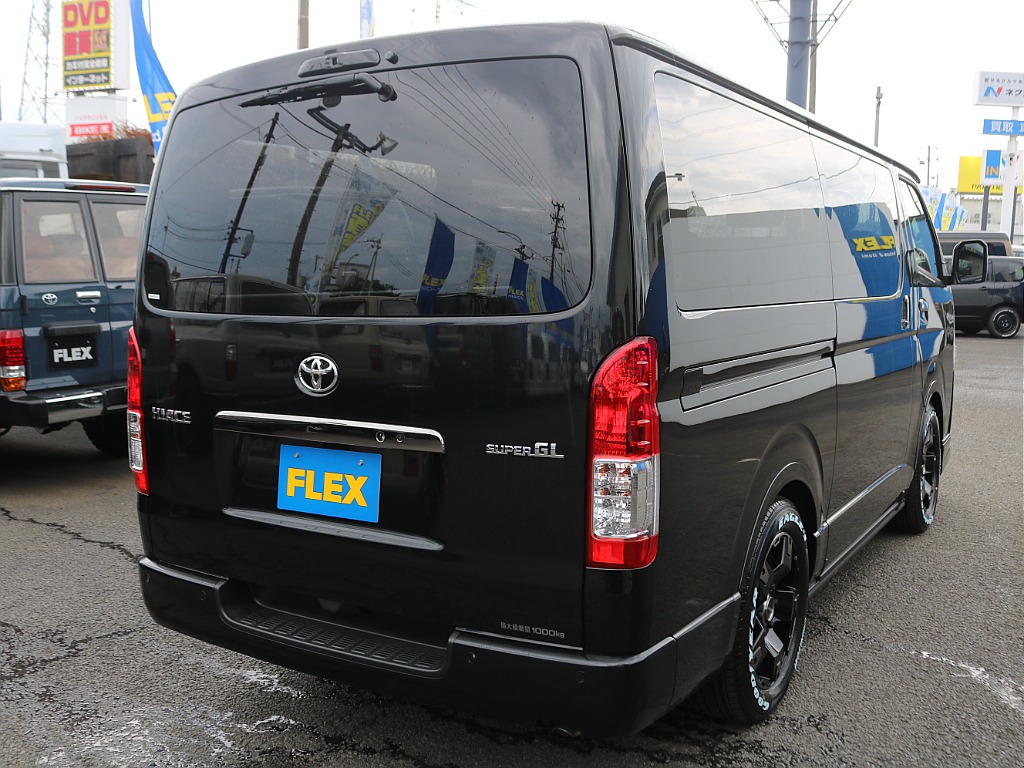 ＦＬＥＸグループは「すべての人に愛車を」をコンセプトに車種別に全国展開中！愛車と一緒に、ライフスタイルを充実させてもらいたいという思いで、ランクル仙台泉店では皆様のご要望になんでもお応えします♪