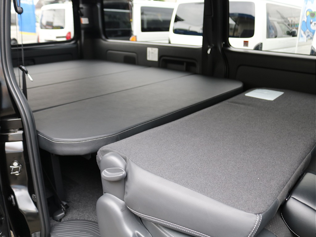 ＦＬＥＸグループは「すべての人に愛車を」をコンセプトに車種別に全国展開中！愛車と一緒に、ライフスタイルを充実させてもらいたいという思いで、ランクル仙台泉店では皆様のご要望になんでもお応えします♪