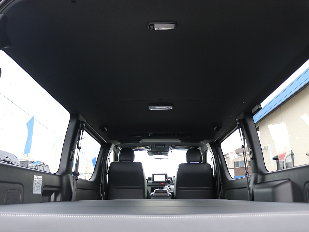 ＦＬＥＸグループは「すべての人に愛車を」をコンセプトに車種別に全国展開中！愛車と一緒に、ライフスタイルを充実させてもらいたいという思いで、ランクル仙台泉店では皆様のご要望になんでもお応えします♪