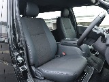 シートもダークプライムⅡ仕様に！ 専用のトリコットシートになっています！