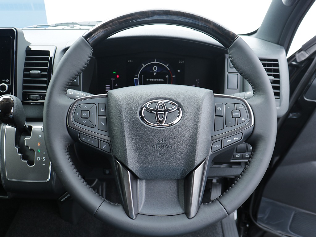 クルーズコントロールも搭載されています！ 長距離の運転などで活躍します♪