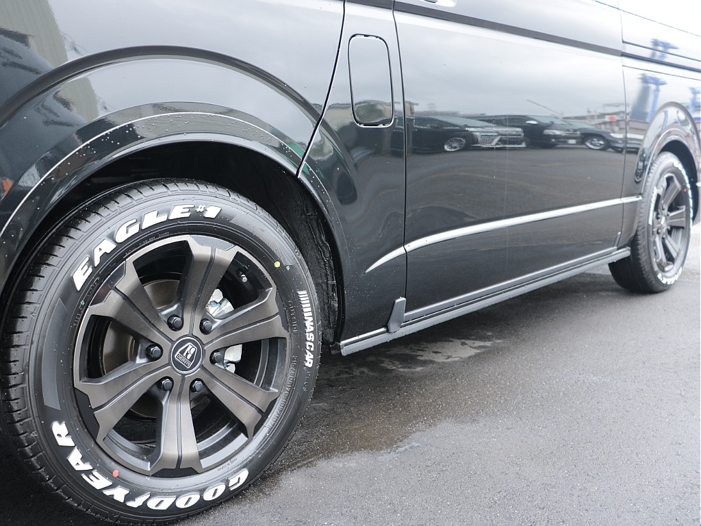 トヨタ ハイエースバン(34枚目)