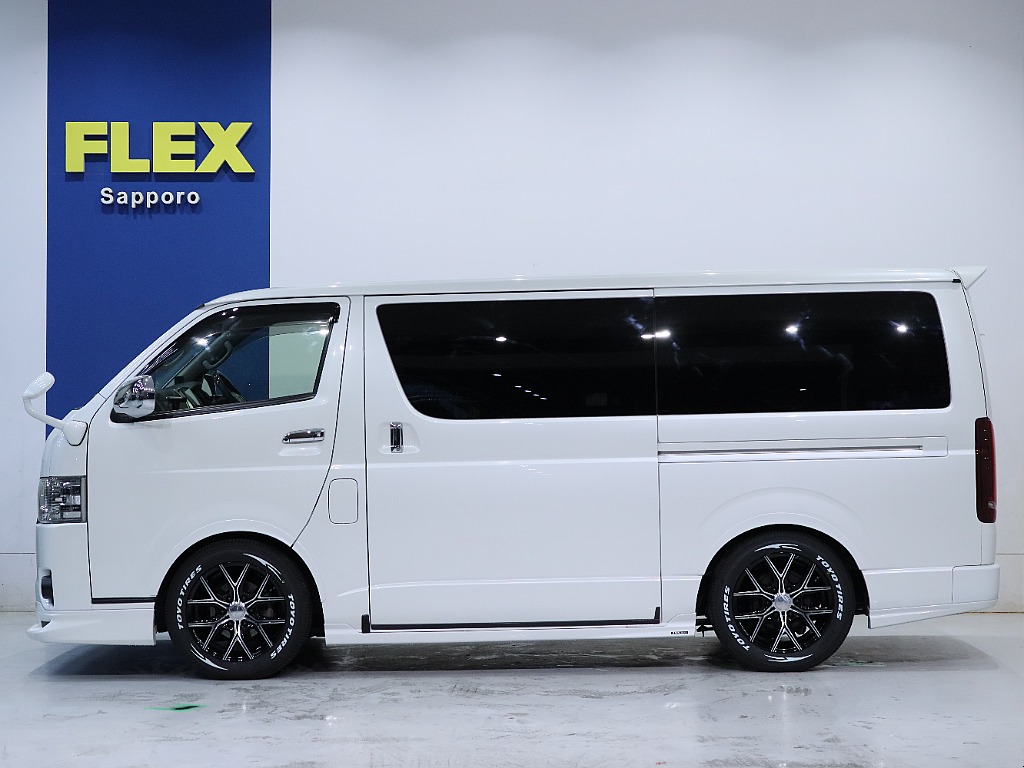 トヨタ&nbsp;レジアスエース&nbsp;5D3.0DTスーパーGLダークプライムL 4WD&nbsp;【FLEXエアロ】【WALD】&nbsp;北海道の詳細画像&nbsp;その18