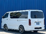 トヨタ&nbsp;ハイエースバン&nbsp;5D2.8DTスーパーGLダークプライムⅡL 4WD&nbsp;パーキングサポート PS無 ライトカスタム&nbsp;石川県の詳細画像&nbsp;その4