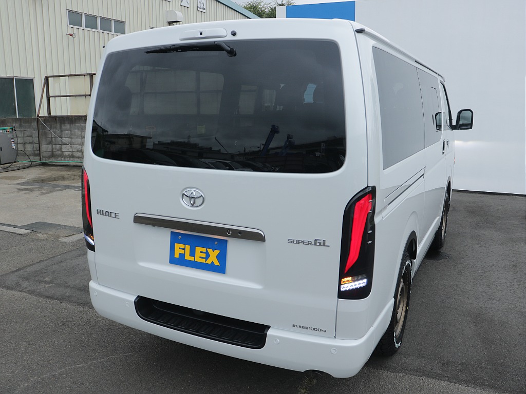 トヨタ ハイエースバン(32枚目)