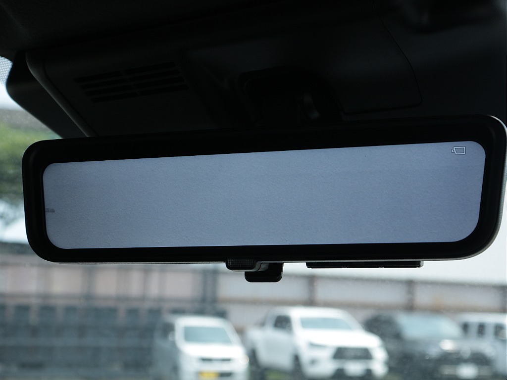 トヨタ ハイエースバン(60枚目)