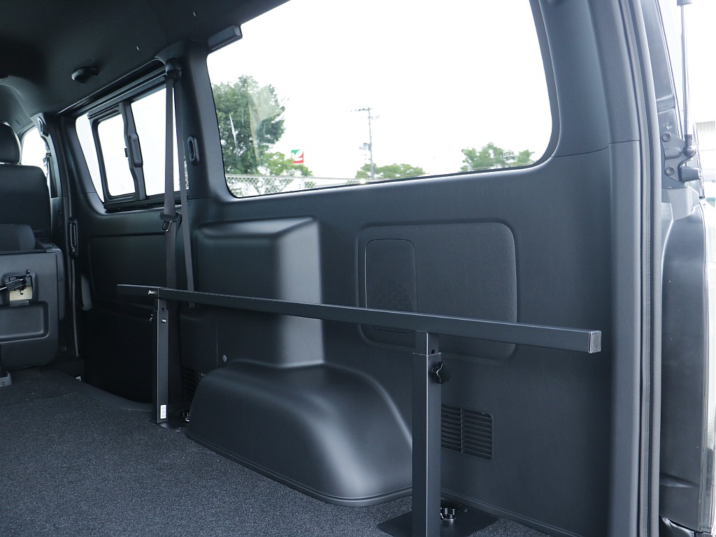 トヨタ ハイエースバン(58枚目)
