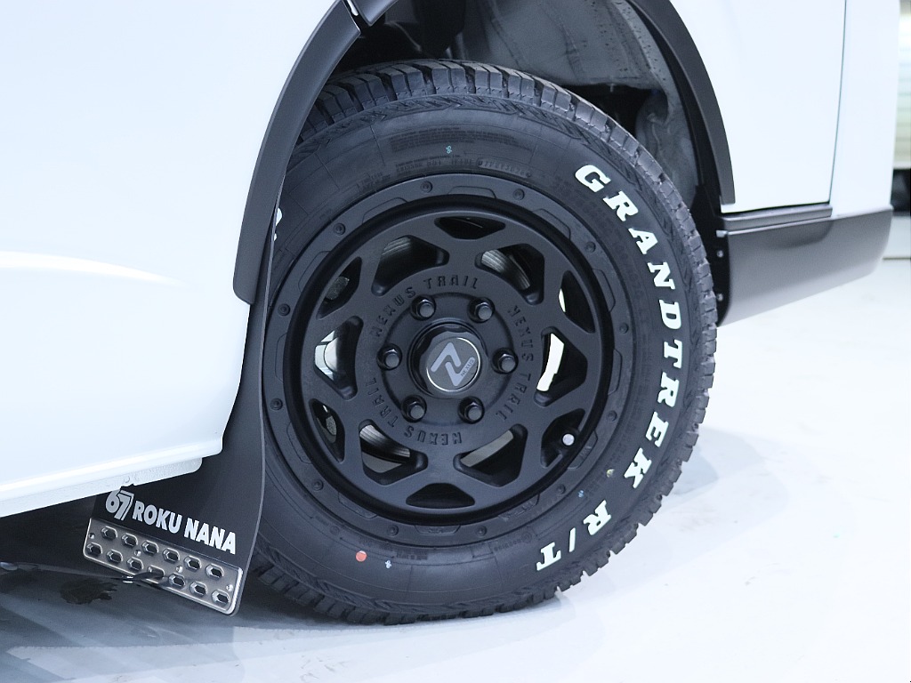 トヨタ&nbsp;ハイエース&nbsp;ワゴン2.7GLロング ミドルルーフ 4WD&nbsp;【BlackEdition】【ゼロワゴンベット】&nbsp;北海道の詳細画像&nbsp;その12