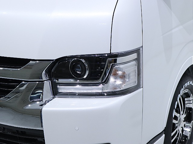 Bi-Beam　LEDヘッドライト付き！