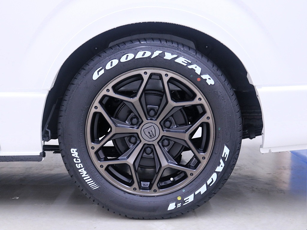 FLEX HEXアルミホイール17インチ × グッドイヤーナスカータイヤ