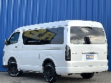 トヨタ ハイエース(3枚目)