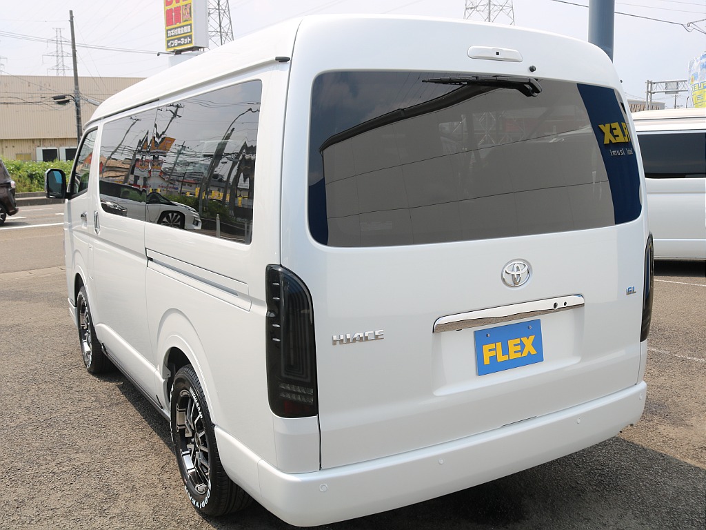 ＦＬＥＸグループは「すべての人に愛車を」をコンセプトに車種別に全国展開中！愛車と一緒に、ライフスタイルを充実させてもらいたいという思いで、ランクル仙台泉店では皆様のご要望になんでもお応えします♪