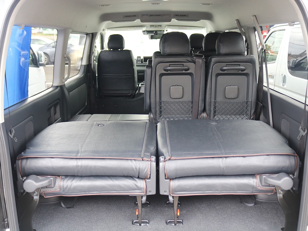 ＦＬＥＸグループは「すべての人に愛車を」をコンセプトに車種別に全国展開中！愛車と一緒に、ライフスタイルを充実させてもらいたいという思いで、ランクル仙台泉店では皆様のご要望になんでもお応えします♪