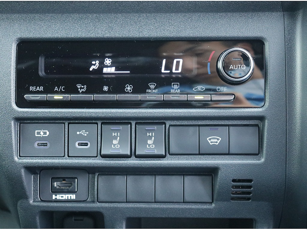 トヨタ&nbsp;ハイエース&nbsp;ワゴン2.7GLロング ミドルルーフ 4WD&nbsp;ノーマルシート配列10人乗り&nbsp;宮城県の詳細画像&nbsp;その18