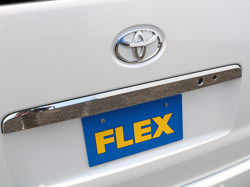 ＦＬＥＸグループは「すべての人に愛車を」をコンセプトに車種別に全国展開中！愛車と一緒に、ライフスタイルを充実させてもらいたいという思いで、ランクル仙台泉店では皆様のご要望になんでもお応えします♪