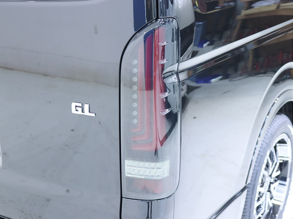 トヨタ&nbsp;ハイエース&nbsp;ワゴン2.7GLロング ミドルルーフ 4WD&nbsp;【Zerowagonベッド】【ローダウン】&nbsp;北海道の詳細画像&nbsp;その18
