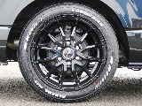 タイヤ＆ホイールはDelf06 17インチAWにYOKOHAMAパラダタイヤをインストール！