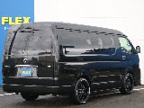 ランドクルーザーやハイエースなどを常時40台以上展示！お客様のニーズにあった最適なお車をご提案させていただきます。ご来店の際はお気軽にお問合わせください！