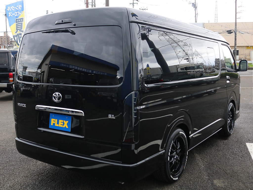 ＦＬＥＸグループは「すべての人に愛車を」をコンセプトに車種別に全国展開中！愛車と一緒に、ライフスタイルを充実させてもらいたいという思いで、ランクル仙台泉店では皆様のご要望になんでもお応えします♪