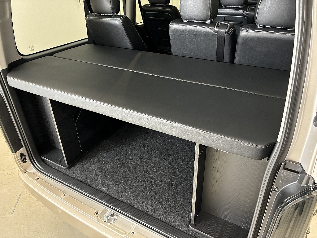 トヨタ&nbsp;ハイエース&nbsp;ワゴン2.7グランドキャビン 4WD&nbsp;スマートベッドキット グラキャン&nbsp;北海道の詳細画像&nbsp;その3