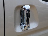 ＦＬＥＸグループは「すべての人に愛車を」をコンセプトに車種別に全国展開中！愛車と一緒に、ライフスタイルを充実させてもらいたいという思いで、ランクル仙台泉店では皆様のご要望になんでもお応えします♪