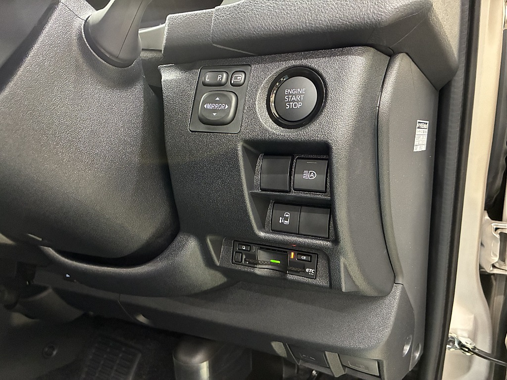 トヨタ&nbsp;ハイエース&nbsp;ワゴン2.7グランドキャビン 4WD&nbsp;パーキングサポート&nbsp;北海道の詳細画像&nbsp;その18